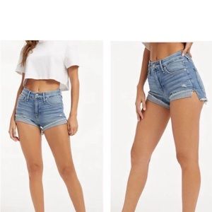 Good American Good Curve Denim Shorts Size 6/28